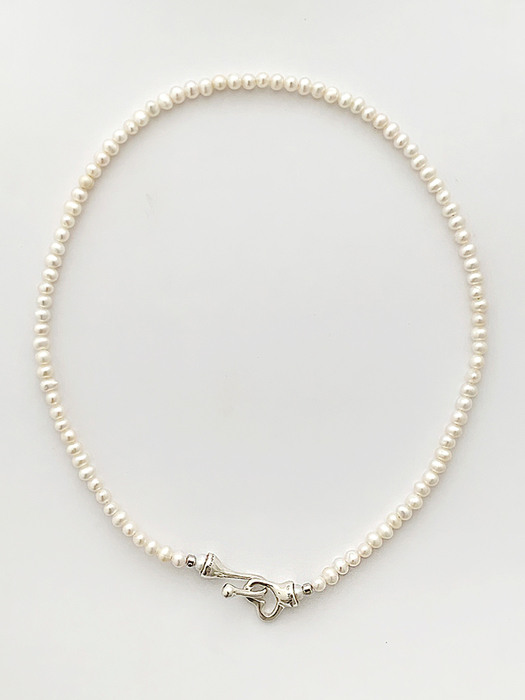 coeur pearl silver necklace 