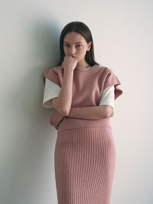 Warmth crop knit vest - pink
