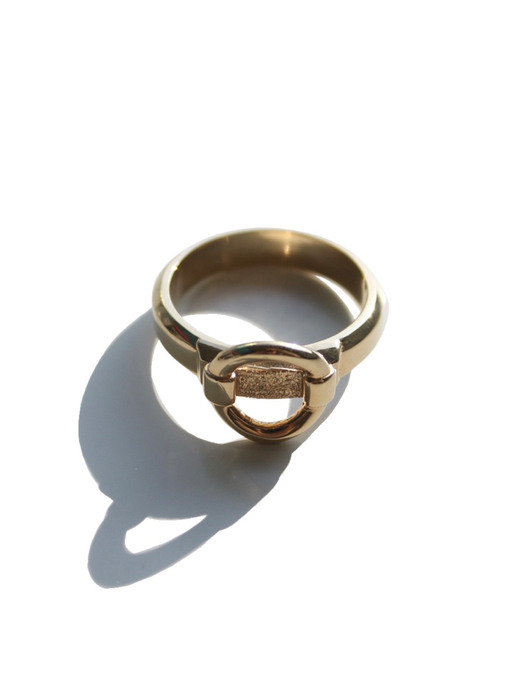 Door Knocker Ring (gold)