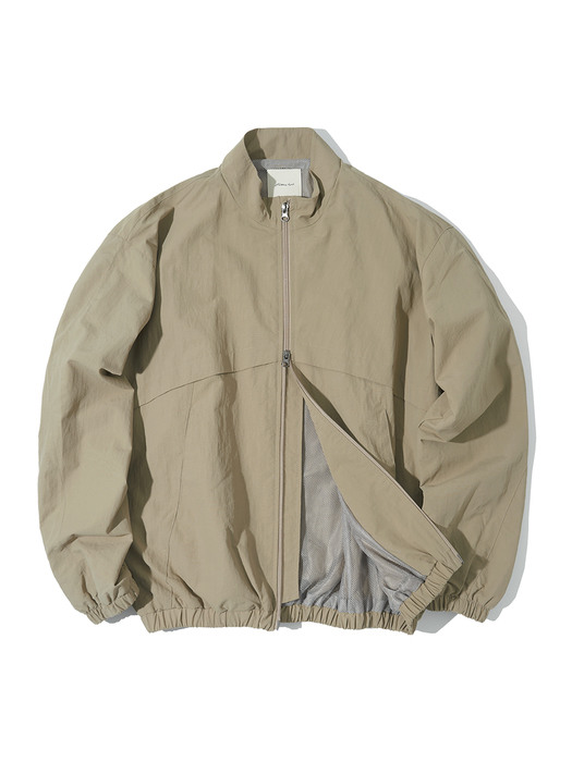 O30004 Curved windbreaker_Beige