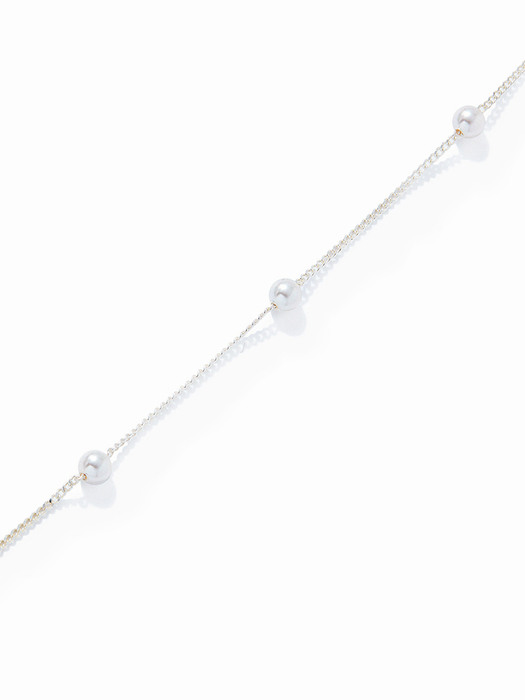 Pure Pearl Necklace