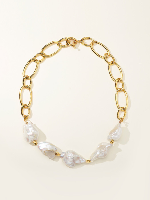 Signature Baroque Freshwater Pearl Necklace