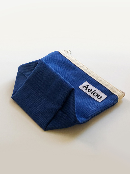 Aeiou Basic Pouch (M size) Pado Blue