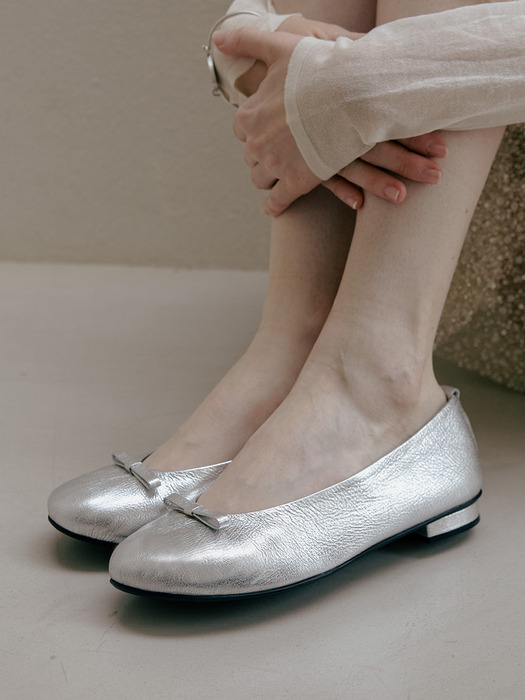 Mrc106 Round Ribbon Flat Shoes (Silver)