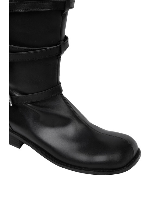 BUCKLE WIND BOOTS / BLACK