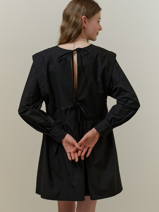 Back ribbon mini dress (black)