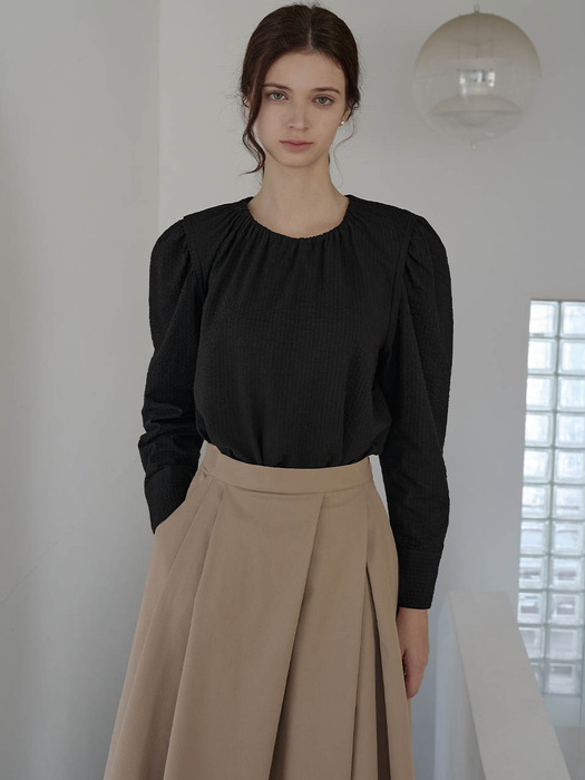 [24FW] Lautre Mia puff blouse