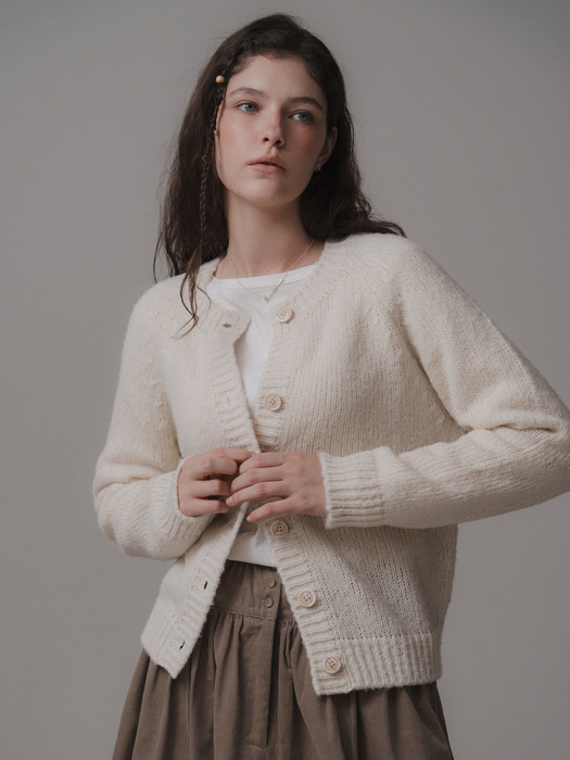 Suave knit cardigan (cream)