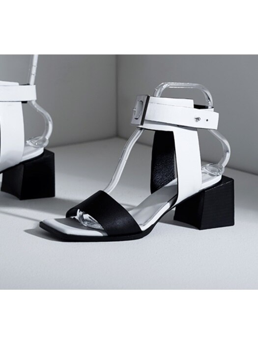 NEW MODERN Sandal Heel_BW