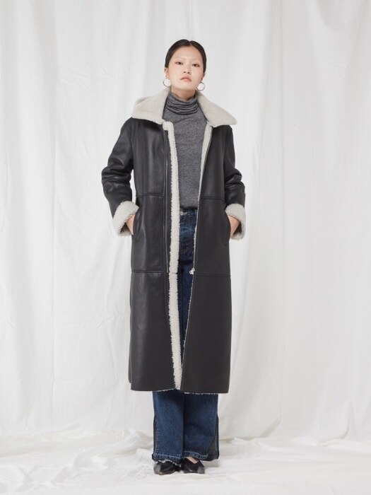 HOOD SHEARLING COAT