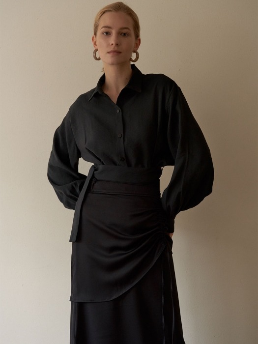 Panel shirring skirt - black