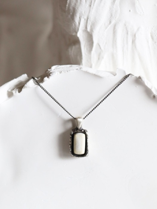White stone necklace