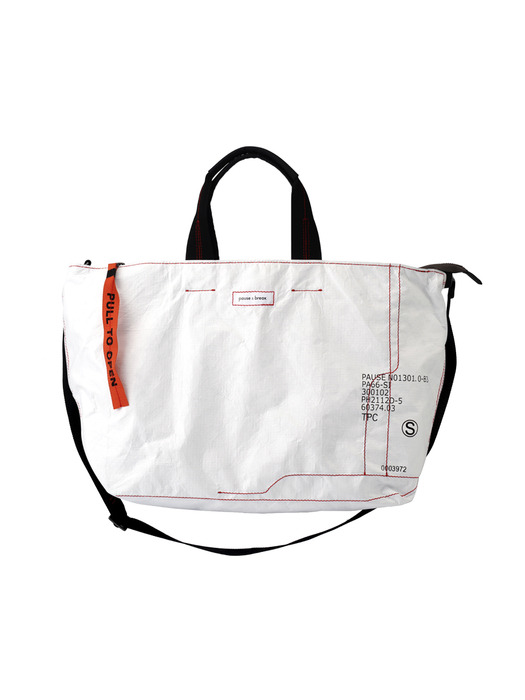 [AIR LOCK] cross bag (white)