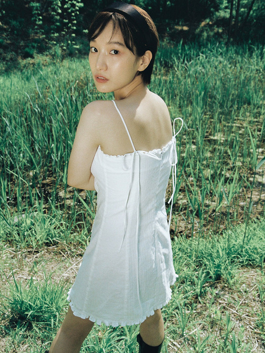 Frill mini dress (white)