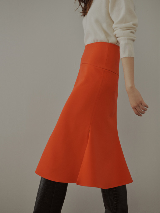 Side Open Flared Skirt Red