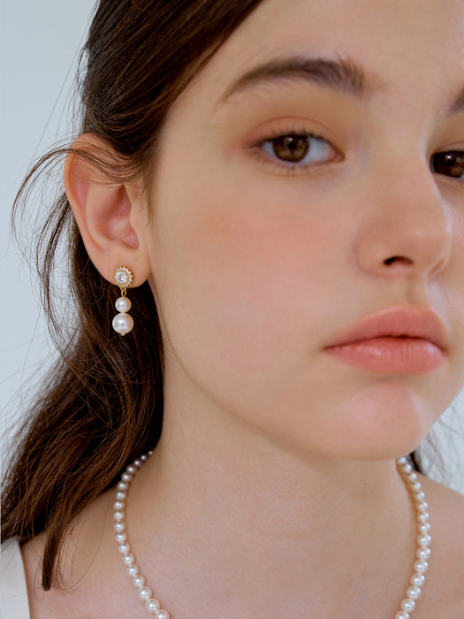 cubic & swa pearl drop earring