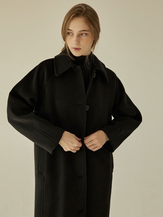 Cashmere Balmacaan Coat - Black
