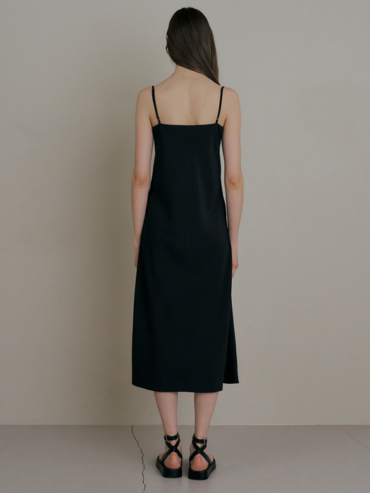 러브_Slim Sleeveless Dress - Black