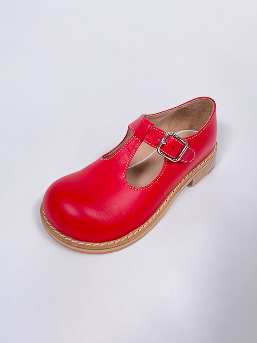 T strap shoes l Women.red