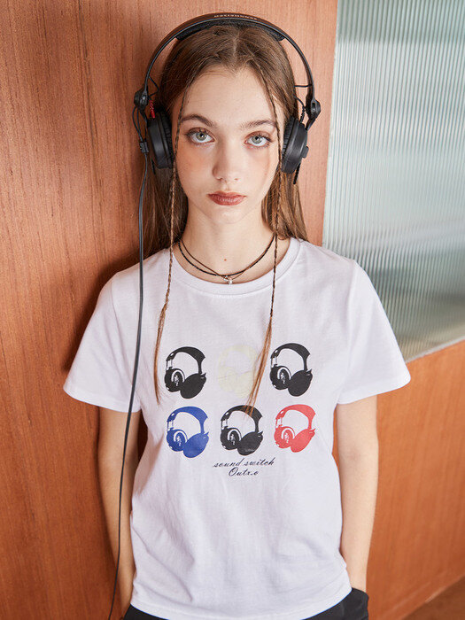 multi headset t-shirt white