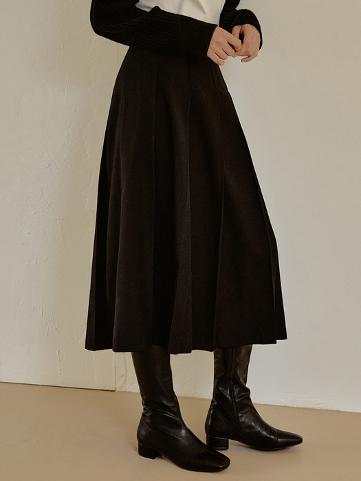Low pleats skirt (black)