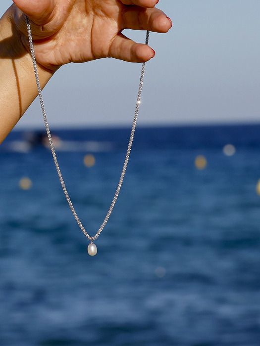 PEARL BB drop NECKLACE