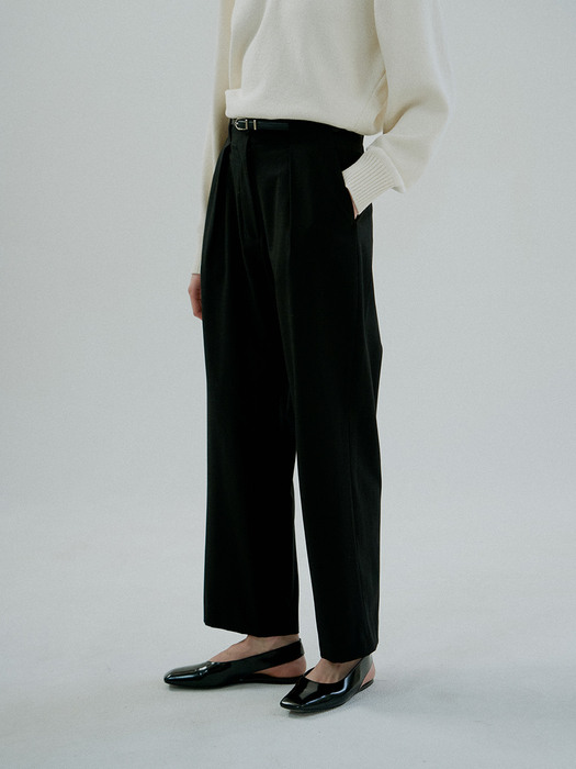 Moss Pintuck Slacks_Black