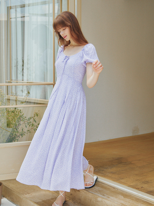 HEART NECK PLEATS DETAIL MAXI DRESS_LAVENDER