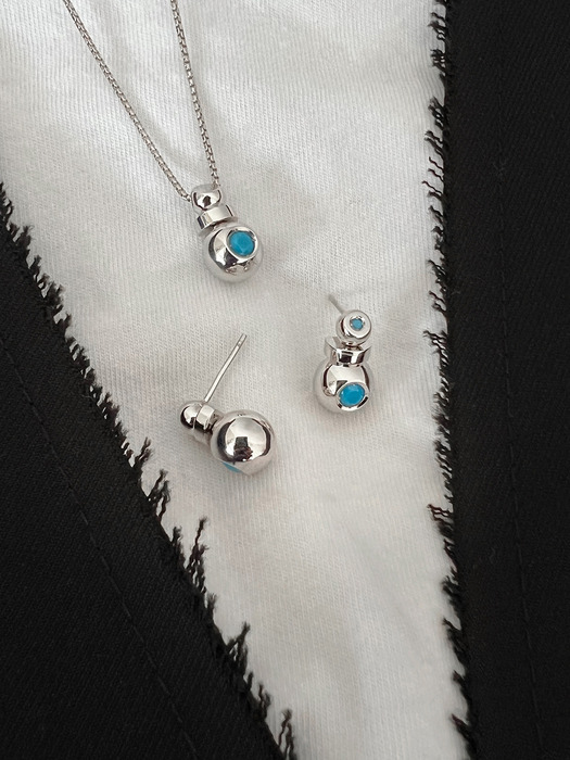 moon C necklace - turquoise
