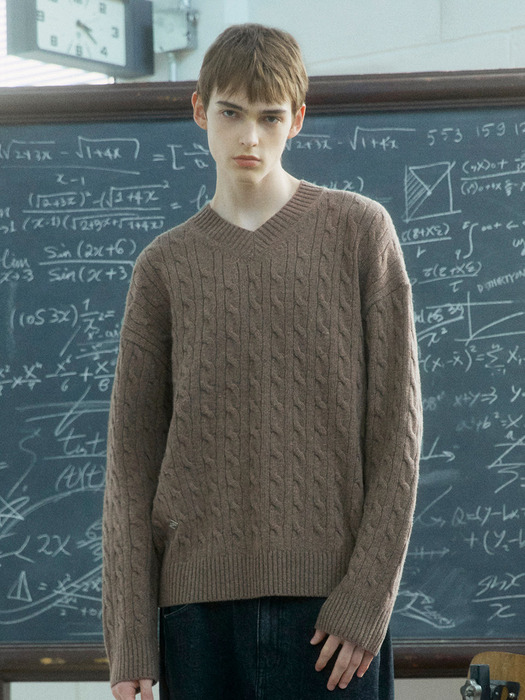 Cable V-neck Wool Sweater_Light Brown