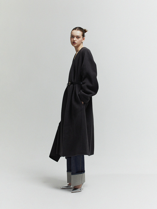 EMBROIDERY MUFFLER AIRY COAT_DARK GRAY