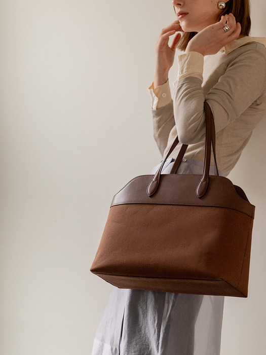 Italy Leather mixed Canvas Big Shoulder Bag_ Brown
