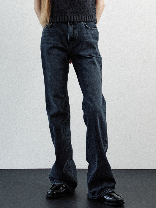 washed boots cut denim pants (navy)