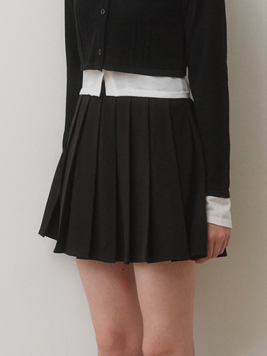 Basic Pleated Skirt BLACK