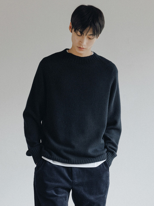 High Neck Wool Knit Sweater (Black)