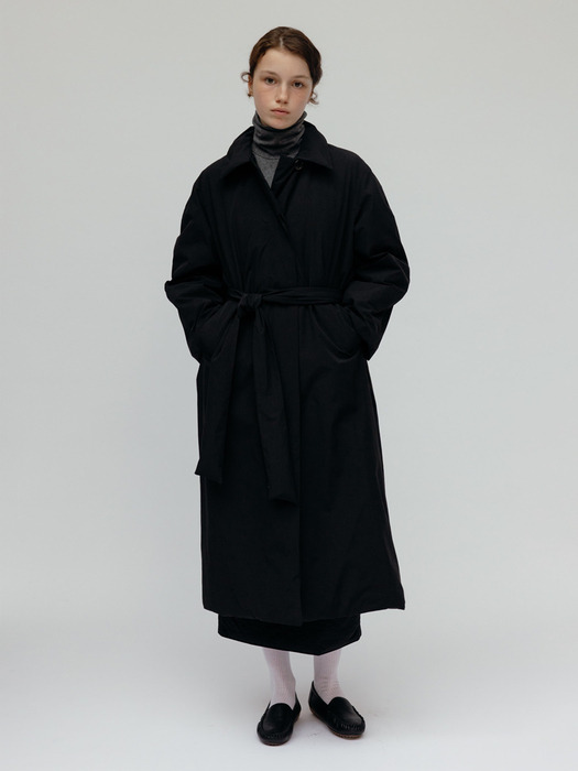 GOOSE DOWN BALMACAAN LONG COAT - BLACK