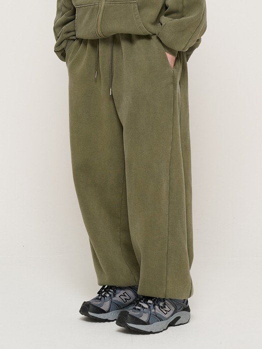 PIGMENT DYING TRAINING JOGGER PANTS (KHAKI)