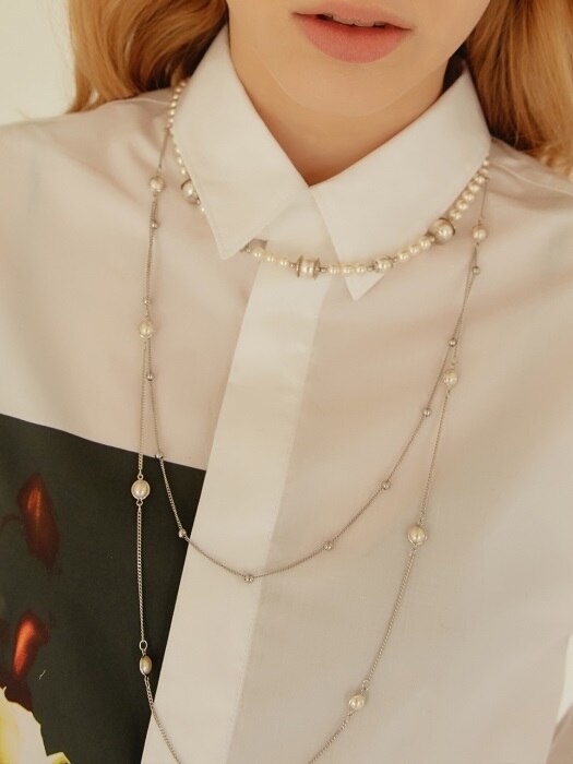 Layered pearl Necklace
