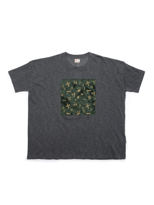 [Matt And Mel x M.Nii] Handcrafted T-Shirt - Charcoal
