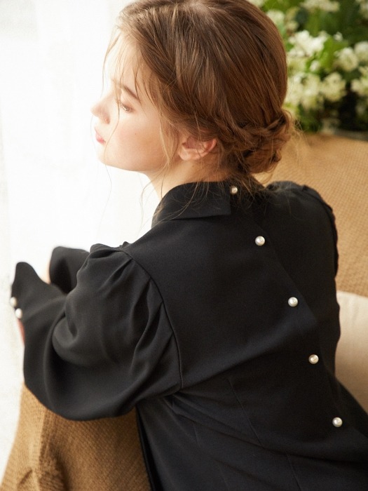 Bloom Puff Blouse_Black