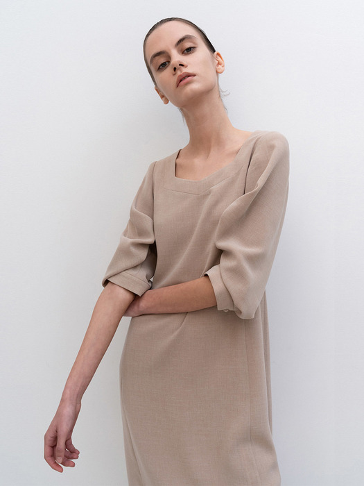 SQUARE NECK PUFF SLEEVES DRESS