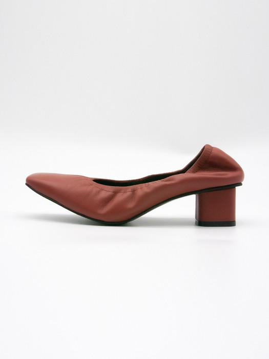 Smooth Pointed Pumps_CBPM48_TOMATO