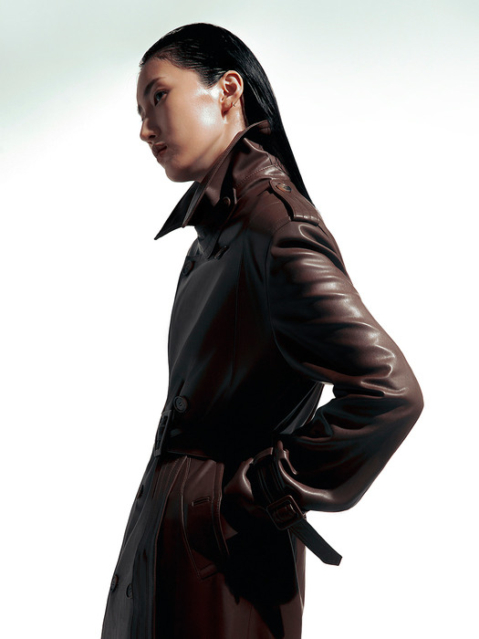 [EXCLUSIVE]  Faux-Leather Trench Coat
