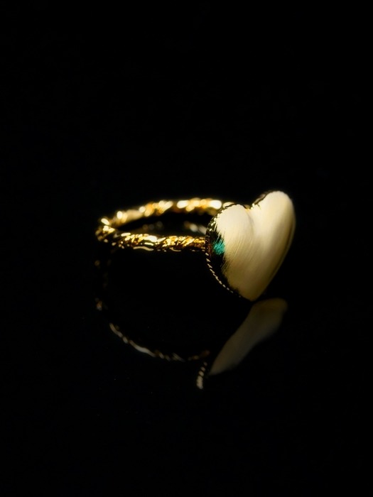 Vintage heart gold point Ring 빈티지 하트 포인트 골드 꼬임 반지