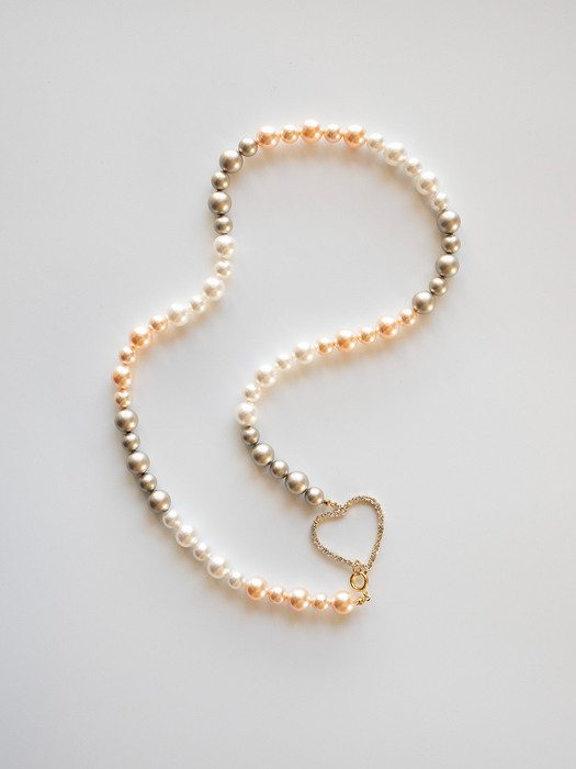 Holi heart pearl necklace