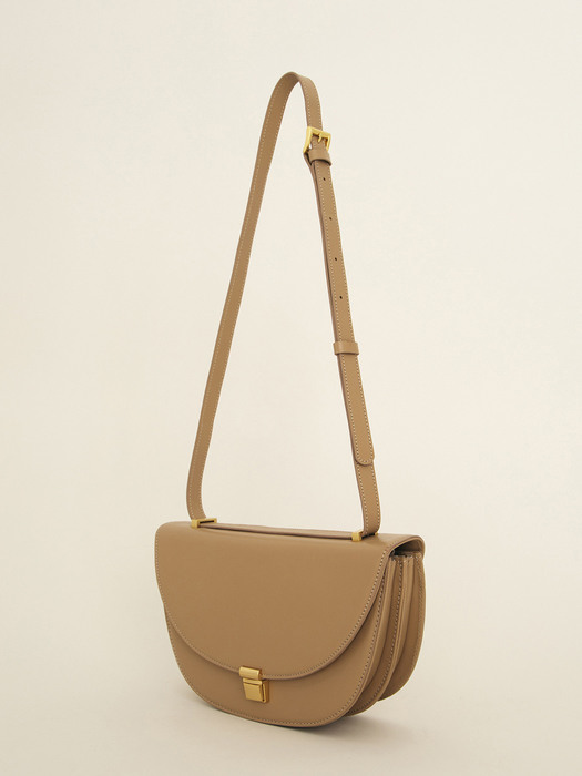 SS21 Classic Italian Leather Crossbody Beige