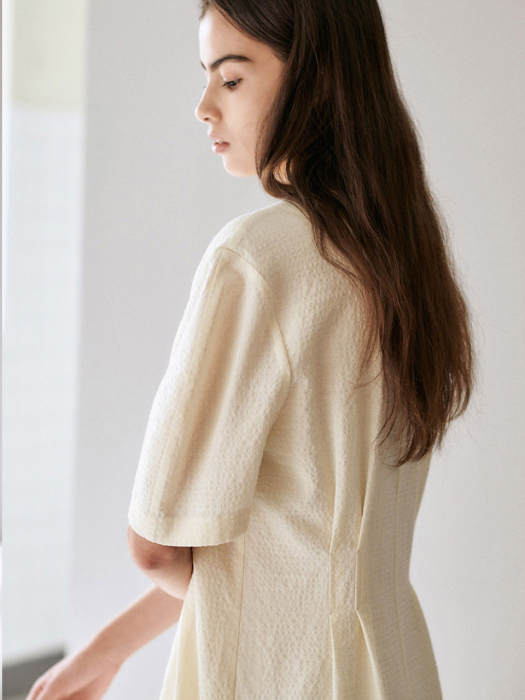 [SUMMER WOOL / CREAM] SEER SUCKER VOLUME ONE-PIECE 