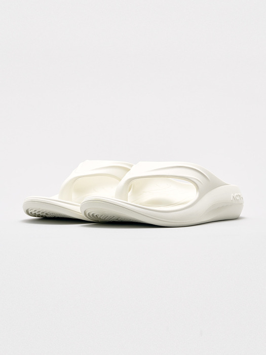 ALIGNPLUS™ FLIP FLOP CREAM WHITE