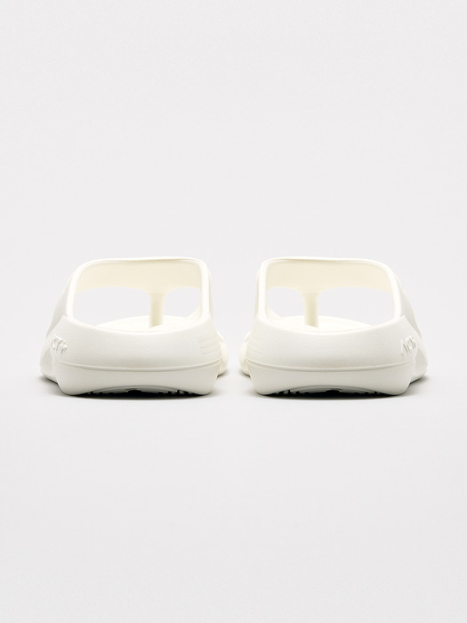 ALIGNPLUS™ FLIP FLOP CREAM WHITE