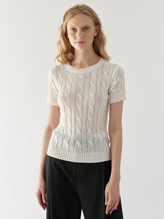 Cable Pattern Knit ( Off white )